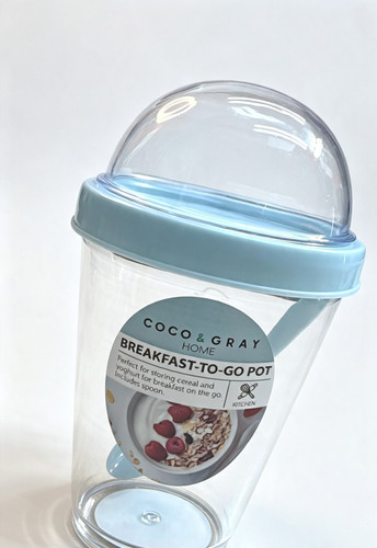 Breakfast pot yogurt - to,